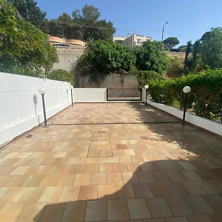 Casa Vacanza Benji Santa Caterina 아파트 *
